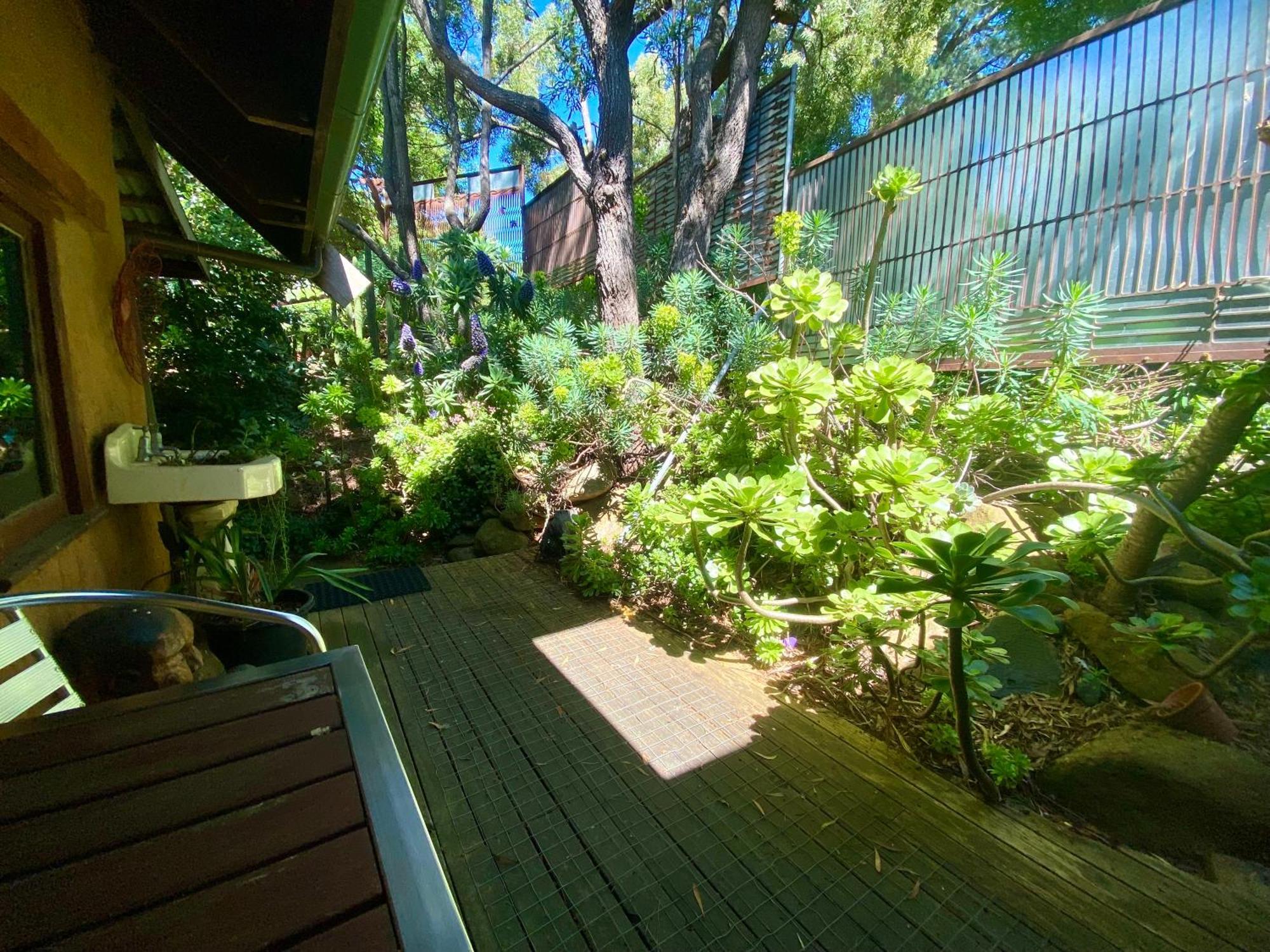 Sutton Spring Art Retreats Apartment Daylesford Bilik gambar