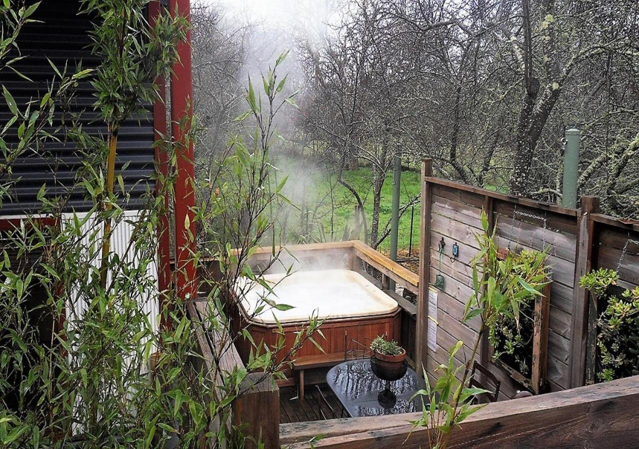 Sutton Spring Art Retreats Apartment Daylesford Luaran gambar